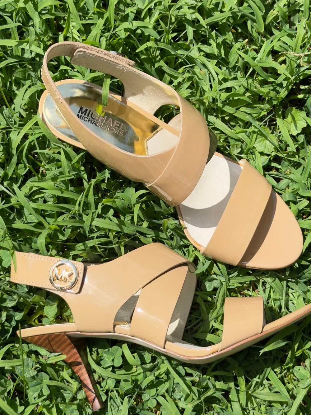 Michael Kors Joselle Beige Patent Leather Slingback Heels Sz 10